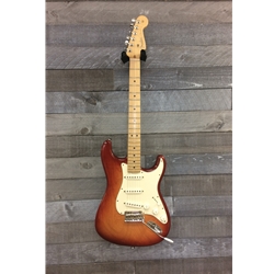 Fender American Standard Strat - Used w Case